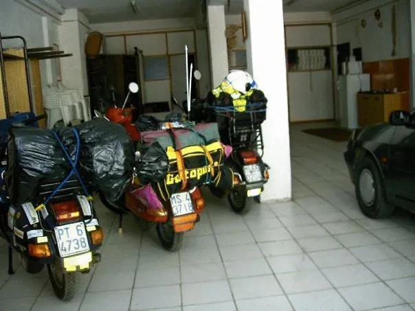 Πανσιόν Pereira Cecilia *