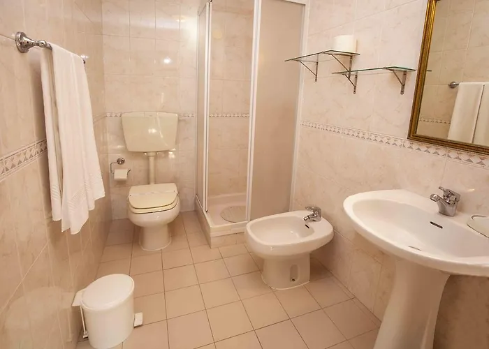 Πανσιόν Pereira Cecilia Φάτιμα