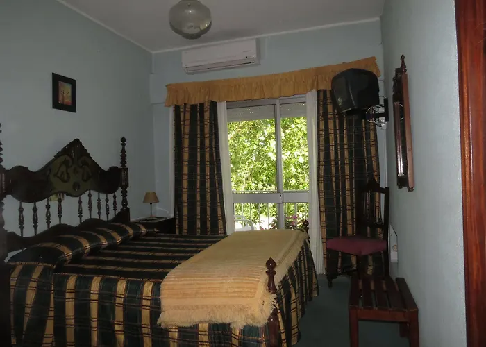 Pereira Cecilia Πανσιόν Φάτιμα